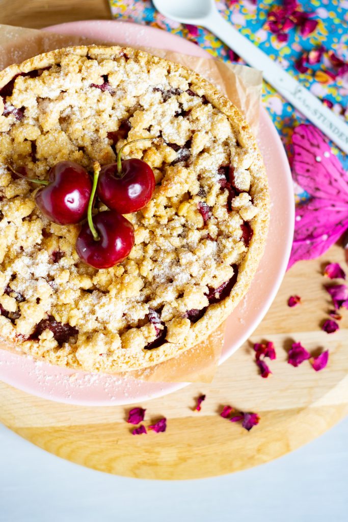 vegan easy Cherry Pie